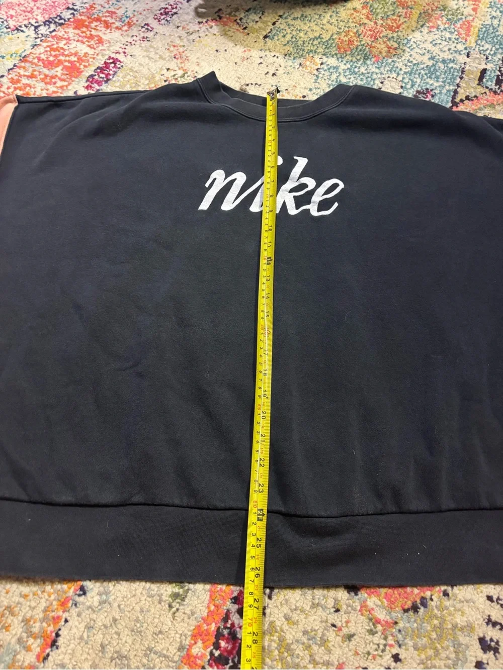 Nike Vintage Black Crewneck Sweatshirt with Colorblock Sleeves